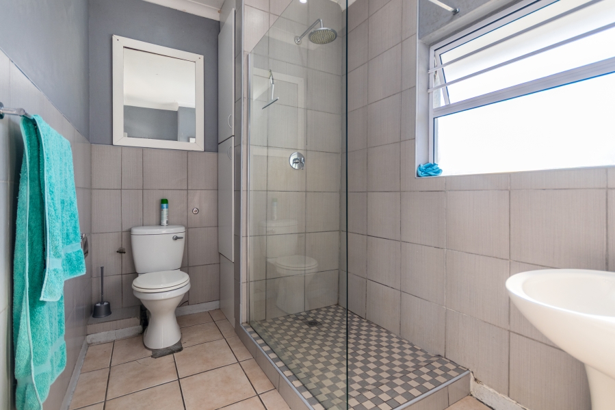 1 Bedroom Property for Sale in Kenilworth Western Cape